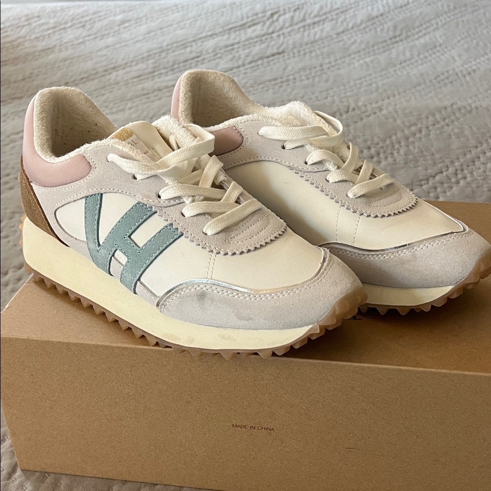 Vintage Havana Cream, Gray, light Pink and Blue Women's Sneakers